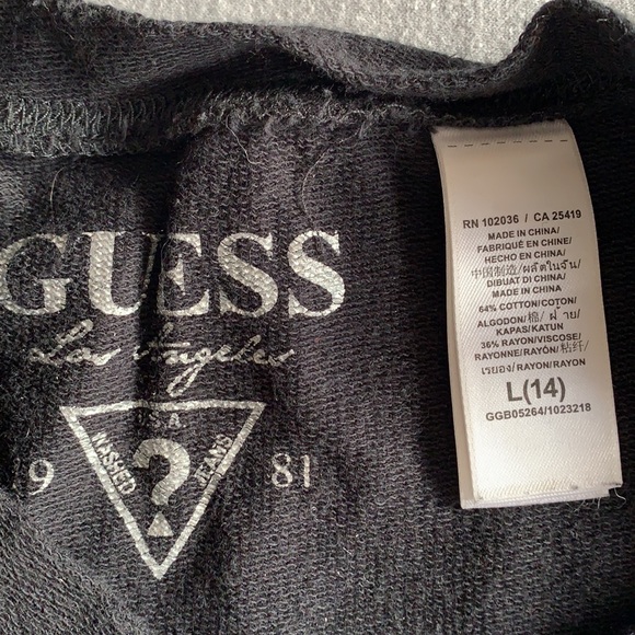 Guess Black Daisy Cropped 3/4 Sleeve Sweatshirt Size Large 14 - Picture 3 of 5